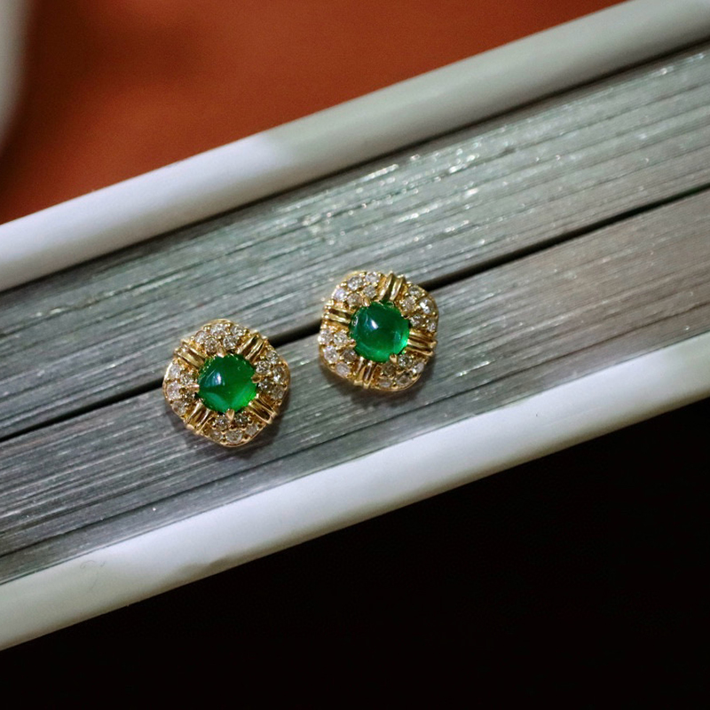 Aazuo Fine Jewelry 18K Yellow  - Diamond Stud Earrings review and price