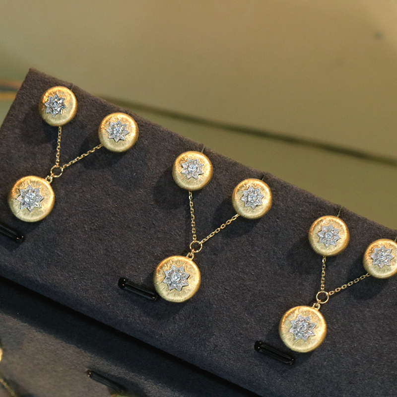 LUOWEND 100% 18K Yellow Gold E - Diamond Stud Earrings review and price
